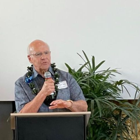 Honolulu Mayor Rick Blangiardi speaking at an event